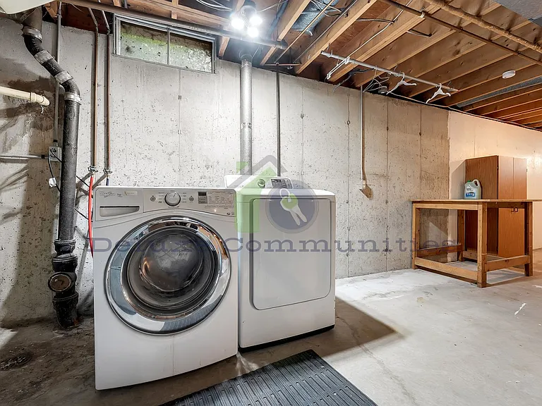 1244 Katrina Dr SE — Photo 28