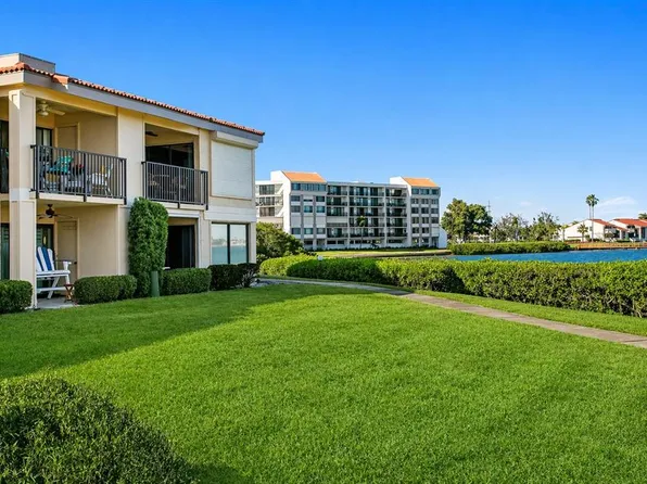 6104 Palma Del Mar Blvd S APT 210, Saint Petersburg, FL 33715