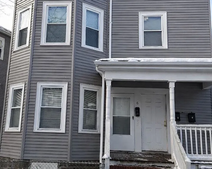 8-10 Inwood St — Photo 1