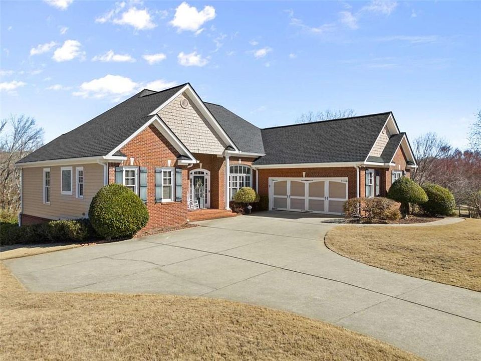 1st image of 454 Long Mountain Ct