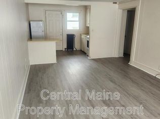 127 Oak St APT 2, Lewiston, ME 04240