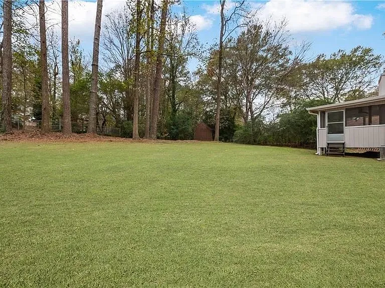 2532 Hidden Hills Dr — Photo 11