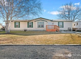 3363 N Wenas Rd, Selah, WA 98942