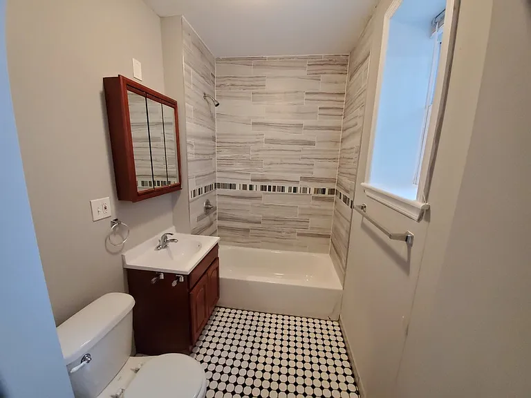 16 Canfield St #3 — Photo 14