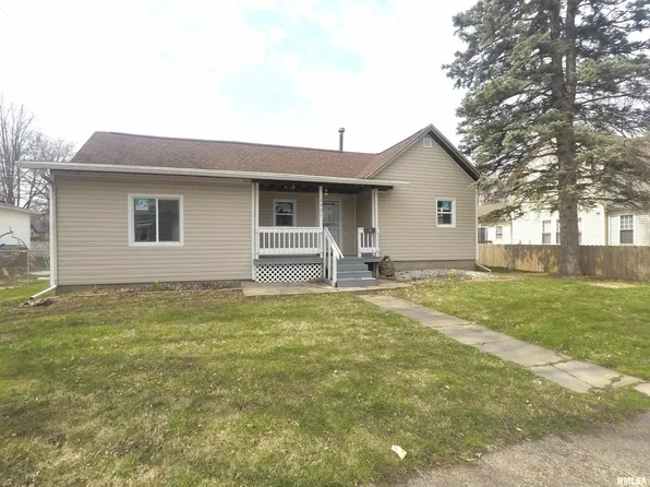 2421 15th St, Moline, IL 61265