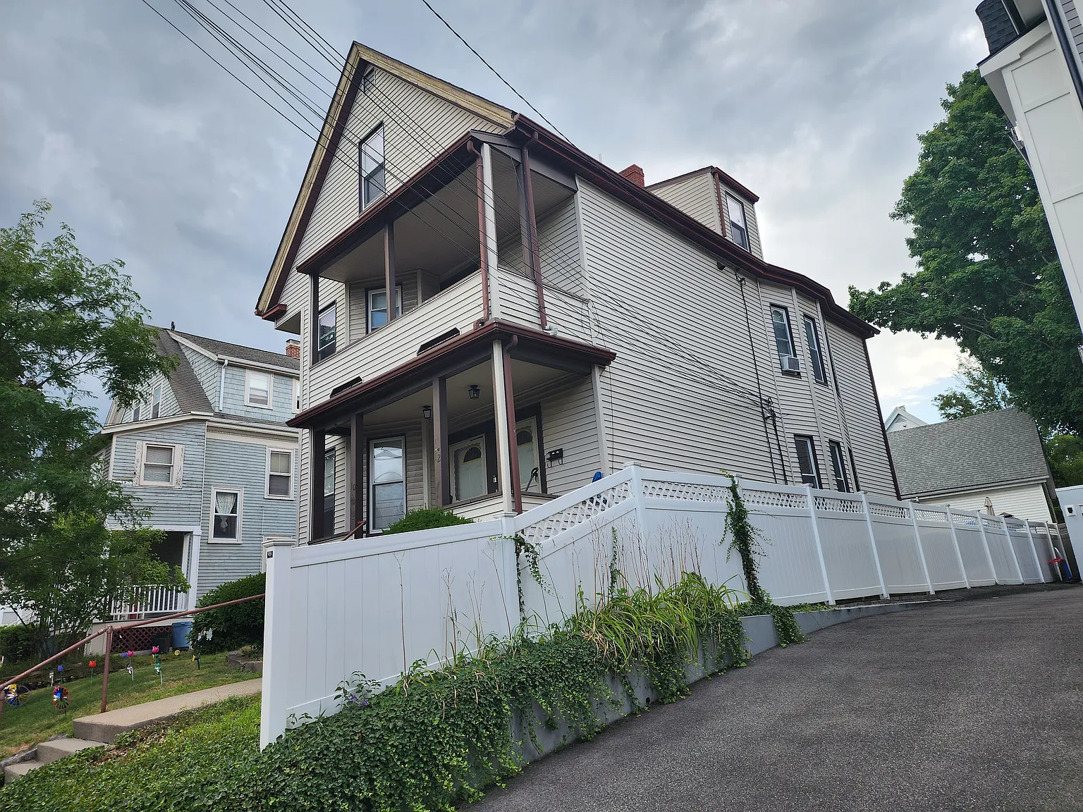 1 bed, 1000 sqft, $2,400 — Photo 2