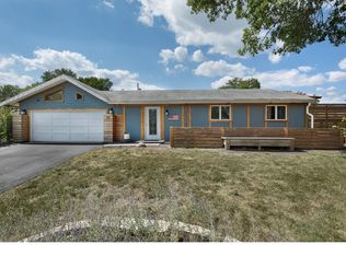 10 W Meadow Ln, Ballwin, MO 63021