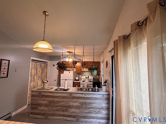 2nd image of 3104 Duck River Ct