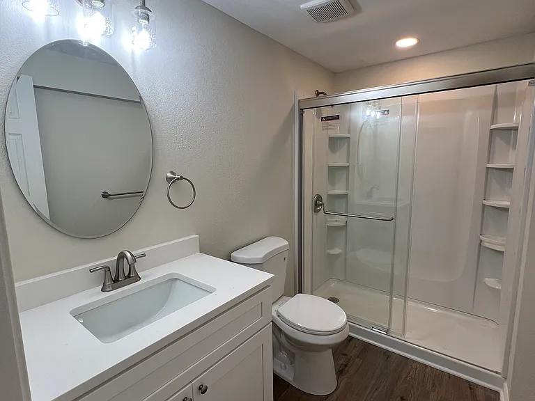 631 N Willie St — Photo 10