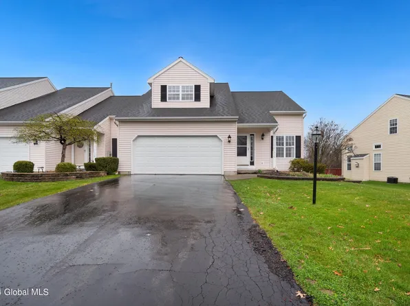 55C Raylinsky Lane, Halfmoon, NY 12118