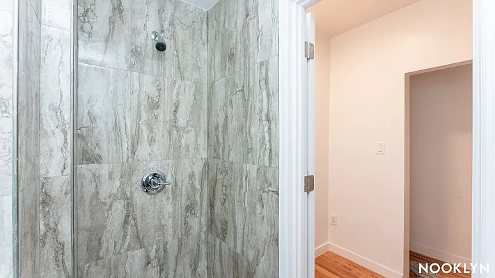 Rented by Nooklyn NYC LLC | media 43