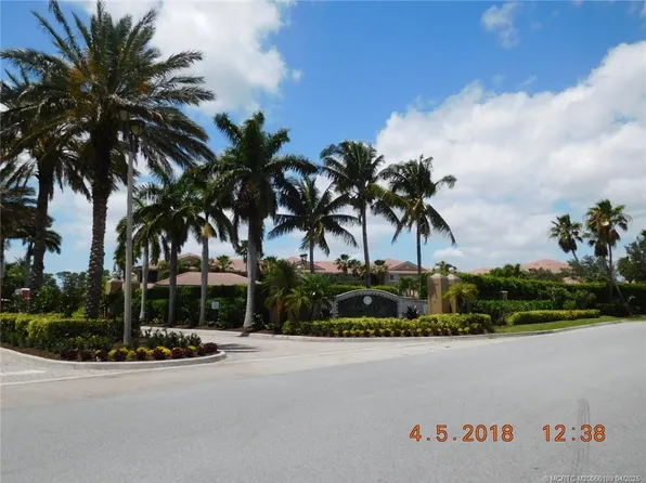 3722 NW Mediterranean Ln, Jensen Beach, FL 34957