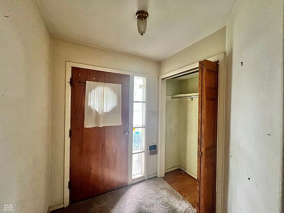 4th image of 5917 Carrollton Ave