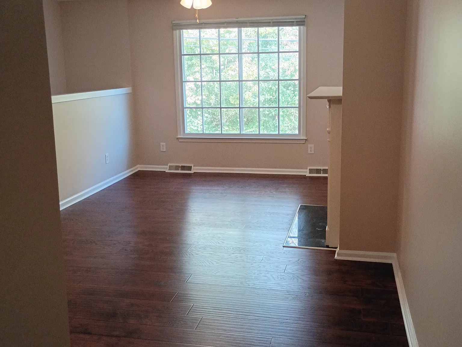 3 bed, 1500 sqft, $1,925 — Photo 3