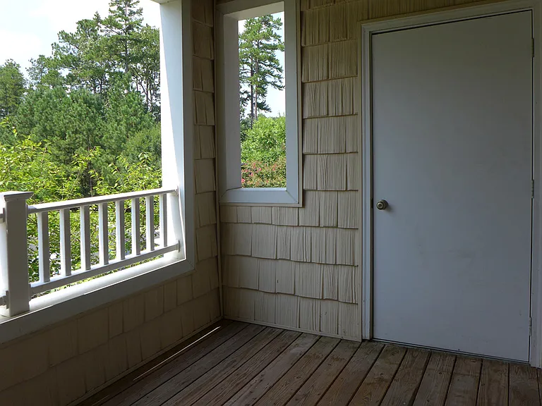 922 Providence Glen Dr — Photo 13