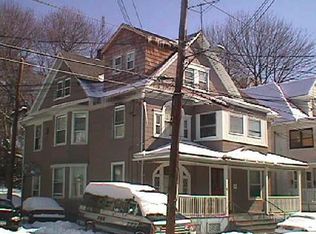 25 Washington Pl, Bridgeport, CT 06604