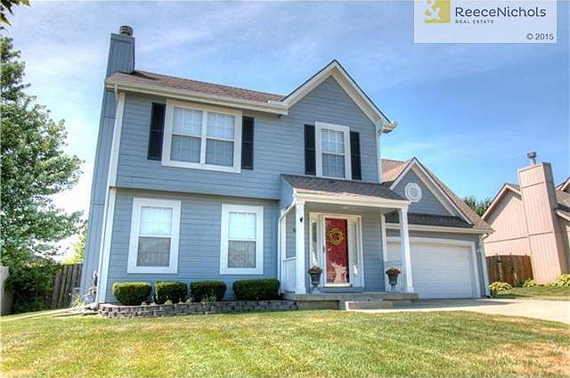 Welcome Home to Meadows of North Brook