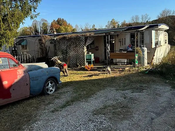 411 Old Catawba River Rd, Old Fort, NC 28762