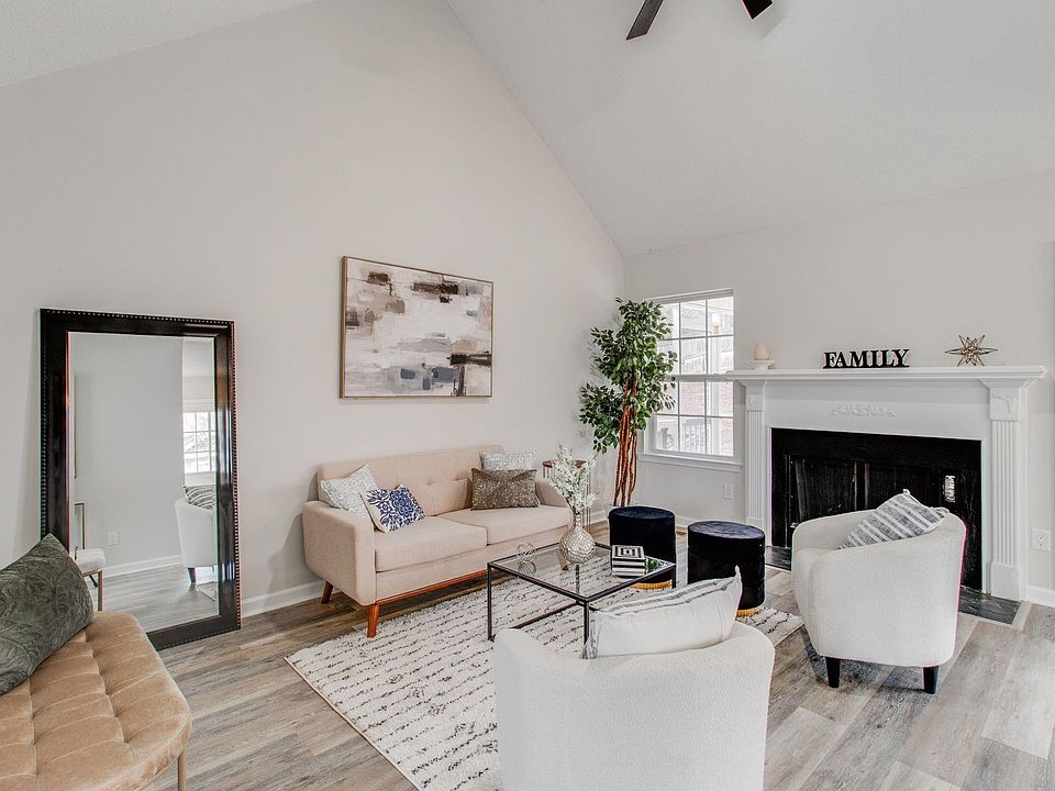 1st image of 112 Tanglesworth Rd