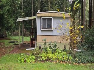 7883 Guemes Ave, Clinton, WA 98236