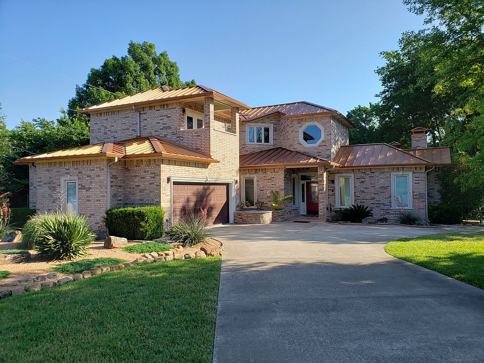 6705 Winding Rose Trail