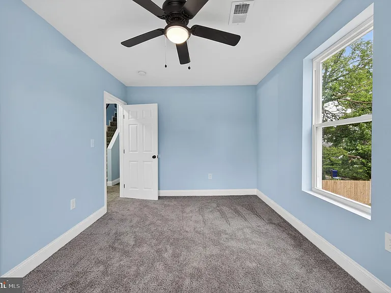 5306 Ethelbert Ave — Photo 16
