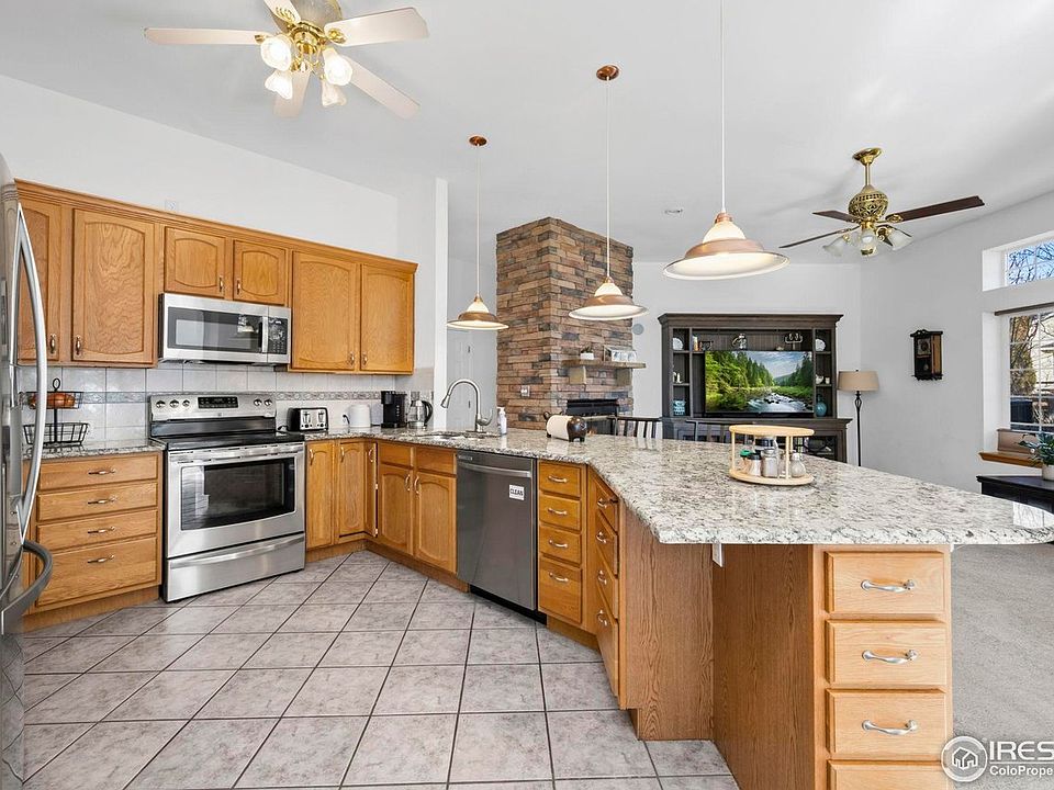 1st image of 925 Falcon Ridge Ct