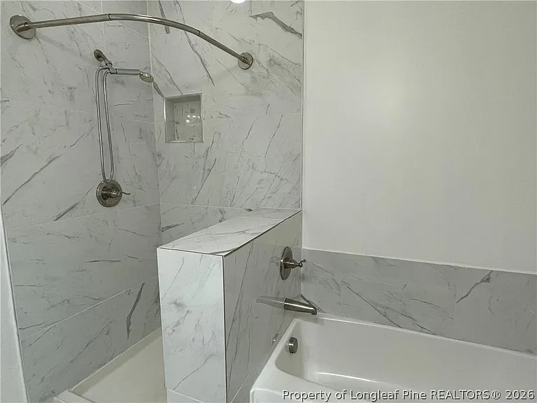 330 Gallery Dr #102 — Photo 10