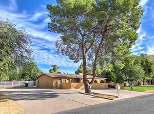 226 E Redfield Rd, Chandler, AZ 85225