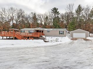 W8967 Oak Ridge Rd, Black River Falls, WI 54615