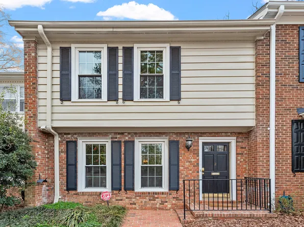 318 McCauley St APT 2, Chapel Hill, NC 27516