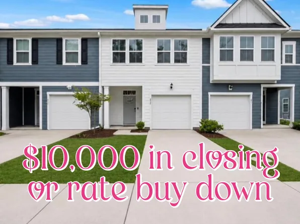 492 Trotters Ln, Moncks Corner, SC 29461