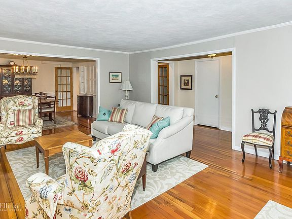 4th image of 71 Onderdonk Ave