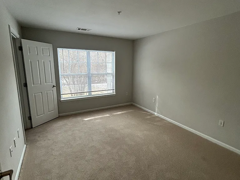 138 Hollow Tree Ridge Rd #1702 — Photo 7