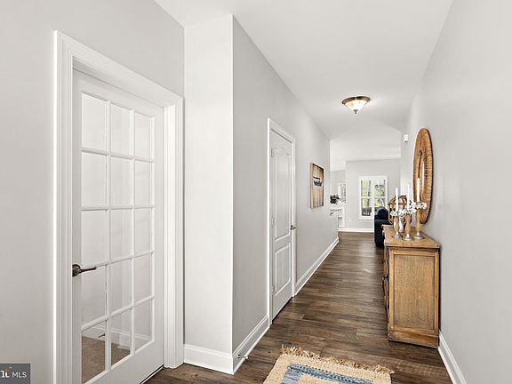 5th image of 19353 Longfellow Way