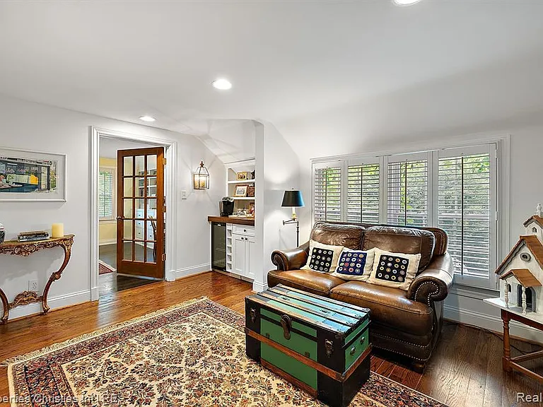 275 Barden Rd — Photo 24