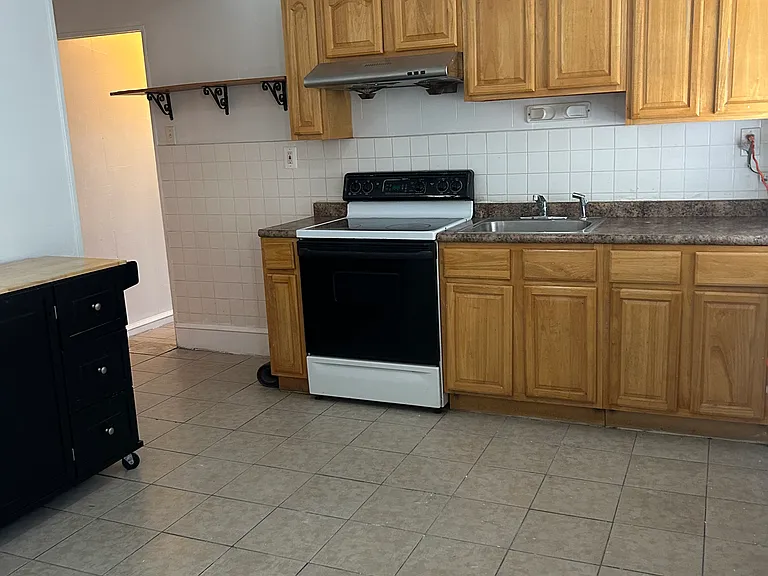 Spacious Kitchen