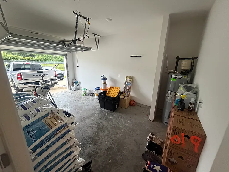 446 Glen Xing — Photo 3