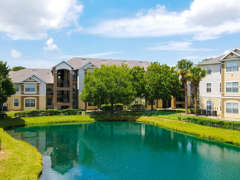 Palmetto Trace Apartments — Photo 6