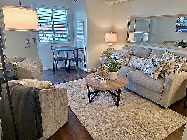 Living Room - Heights at Gateway Park
