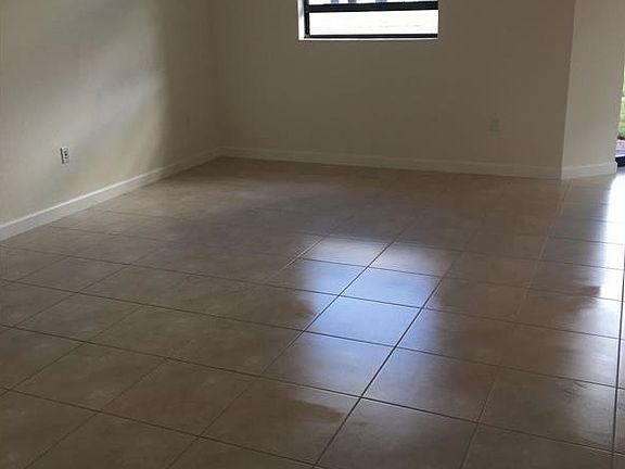 4th image of 9823 W 34th Ln