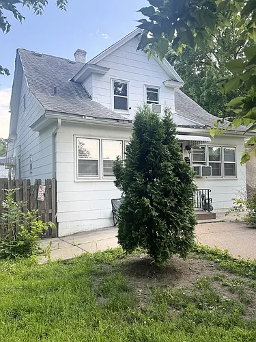 Minnehaha 766 - Upper B Photo 1