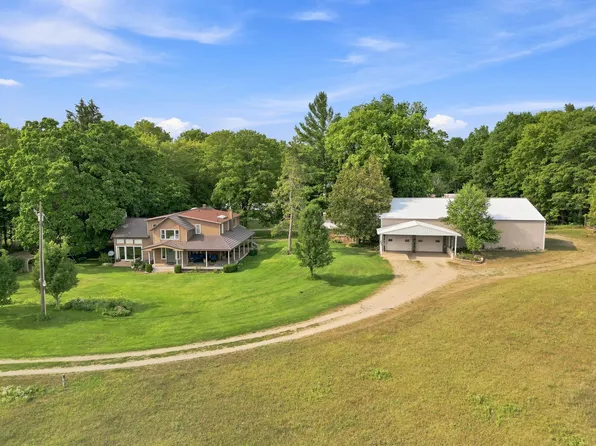 17370 160th Ave, Rodney, MI 49342