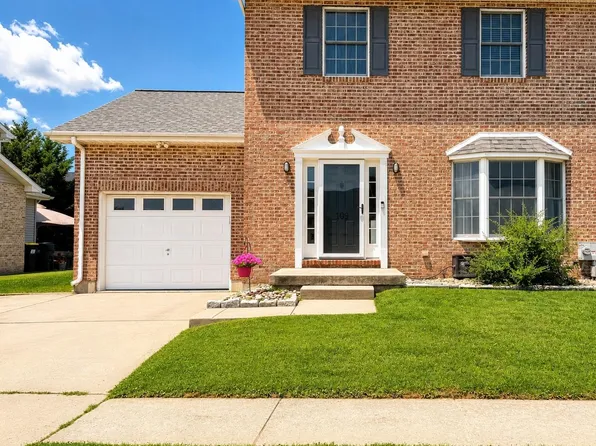 109 Marble House Dr, Bear, DE 19701