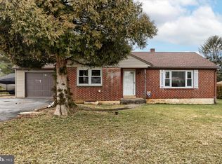 26 Carlton Ave, Carlisle, PA 17013