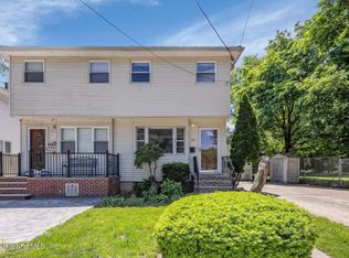 118 Stobe Ave, Staten Island, NY 10306