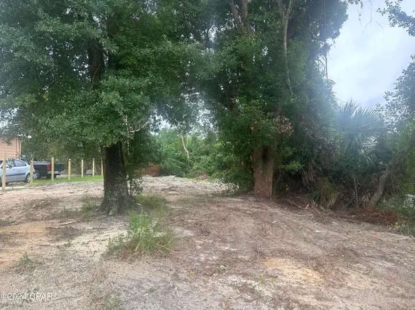 516 E 8th Ct, Panama City, FL 32401