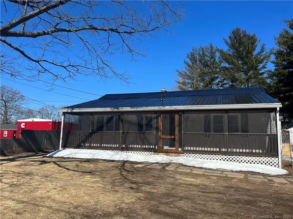 418 Spring Street, Windsor Locks, CT 06096