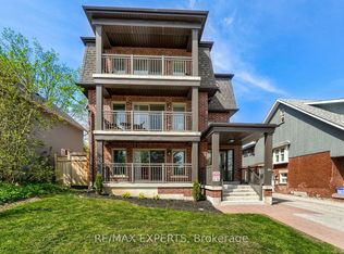 56 1st St #2, Orangeville, ON L9W 2E4