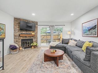 322 Wright St APT 102, Lakewood, CO 80228